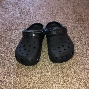 Black Crocs